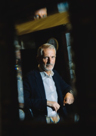 Author Gianrico Carofiglio, Stern Crime Magazine